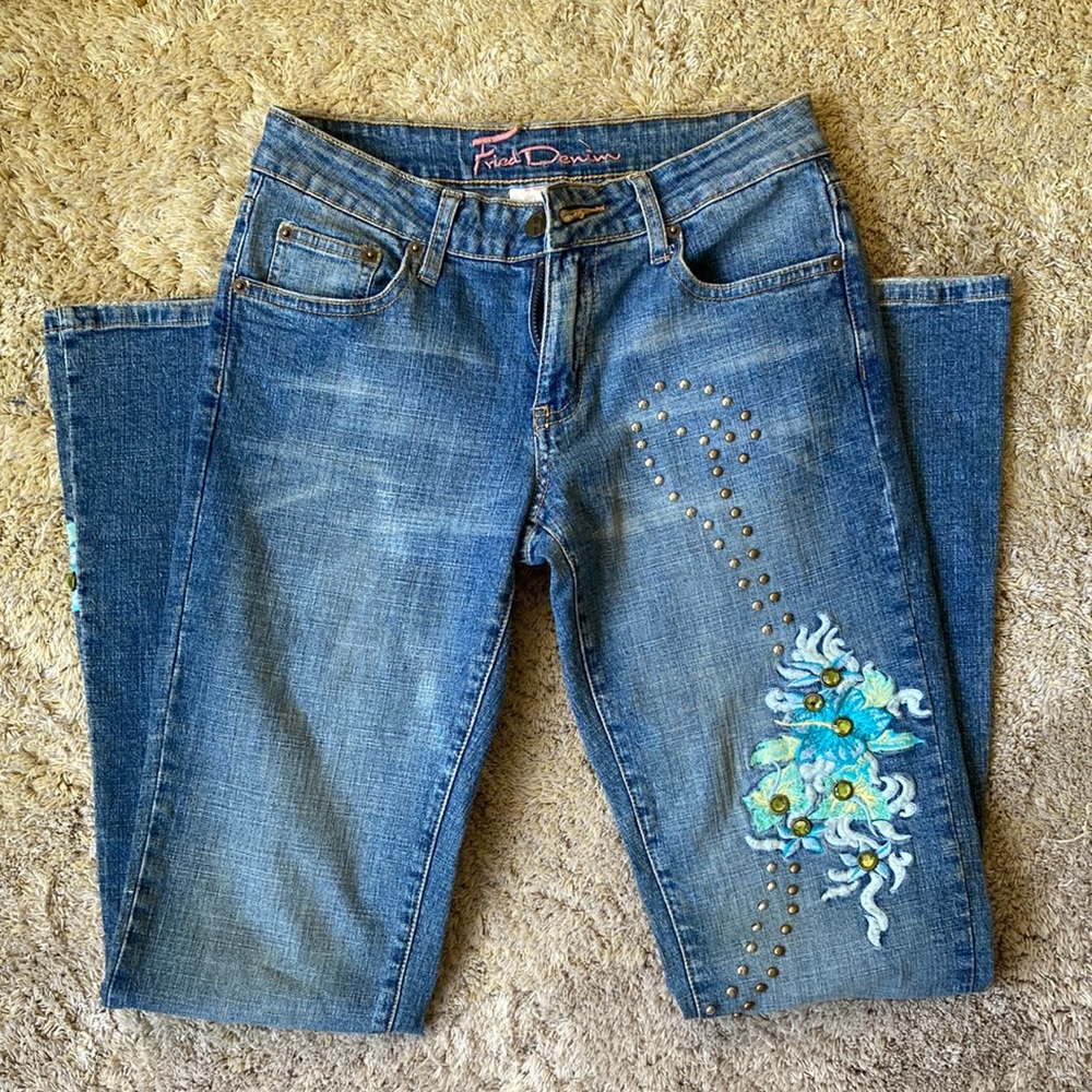 👖 Fried Denim Floral Studded/Embroidered Jeans 👖